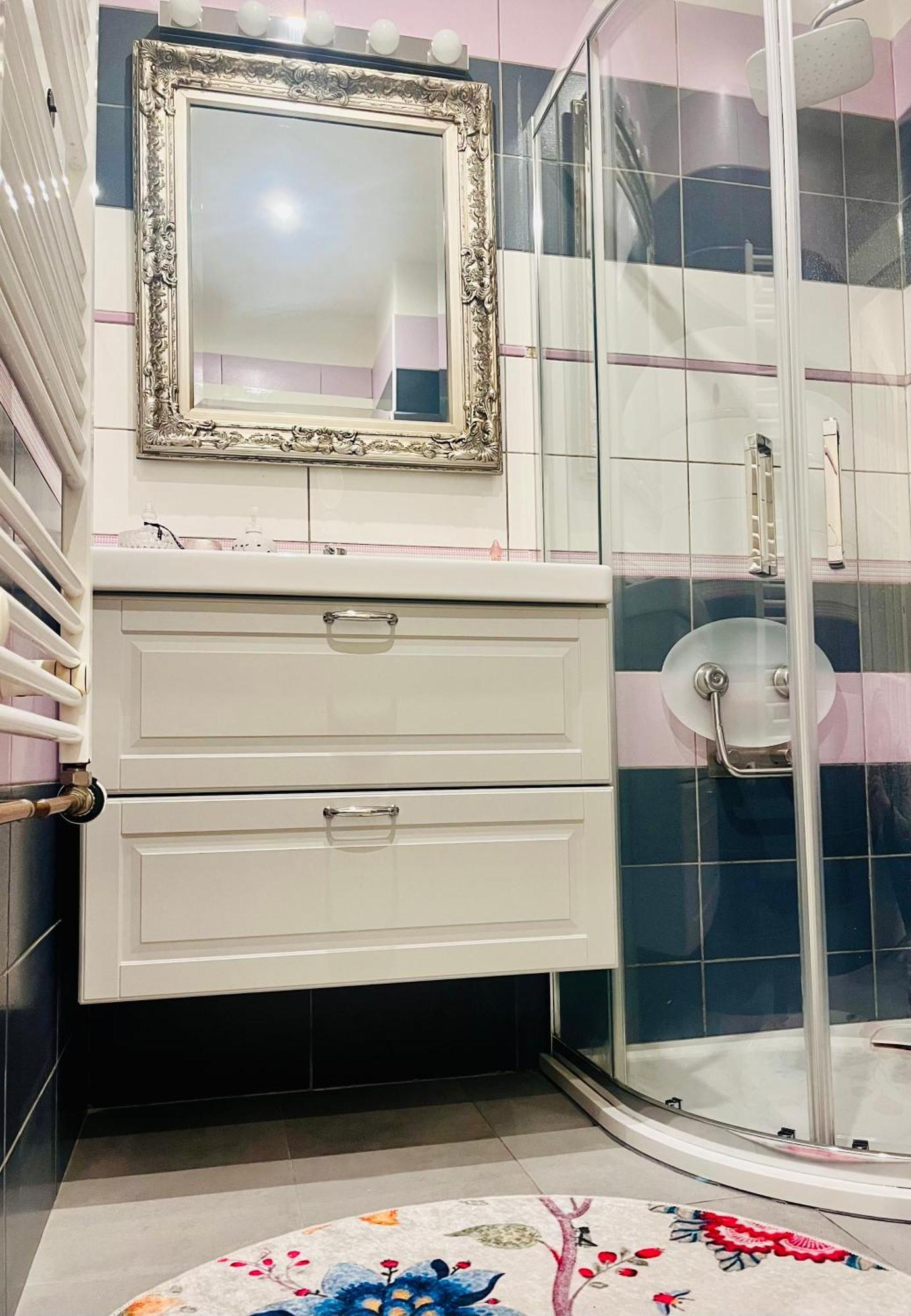 פראג Moderni Apartman Na Hluboke V Praze - Idealni Pro 4 מראה חיצוני תמונה