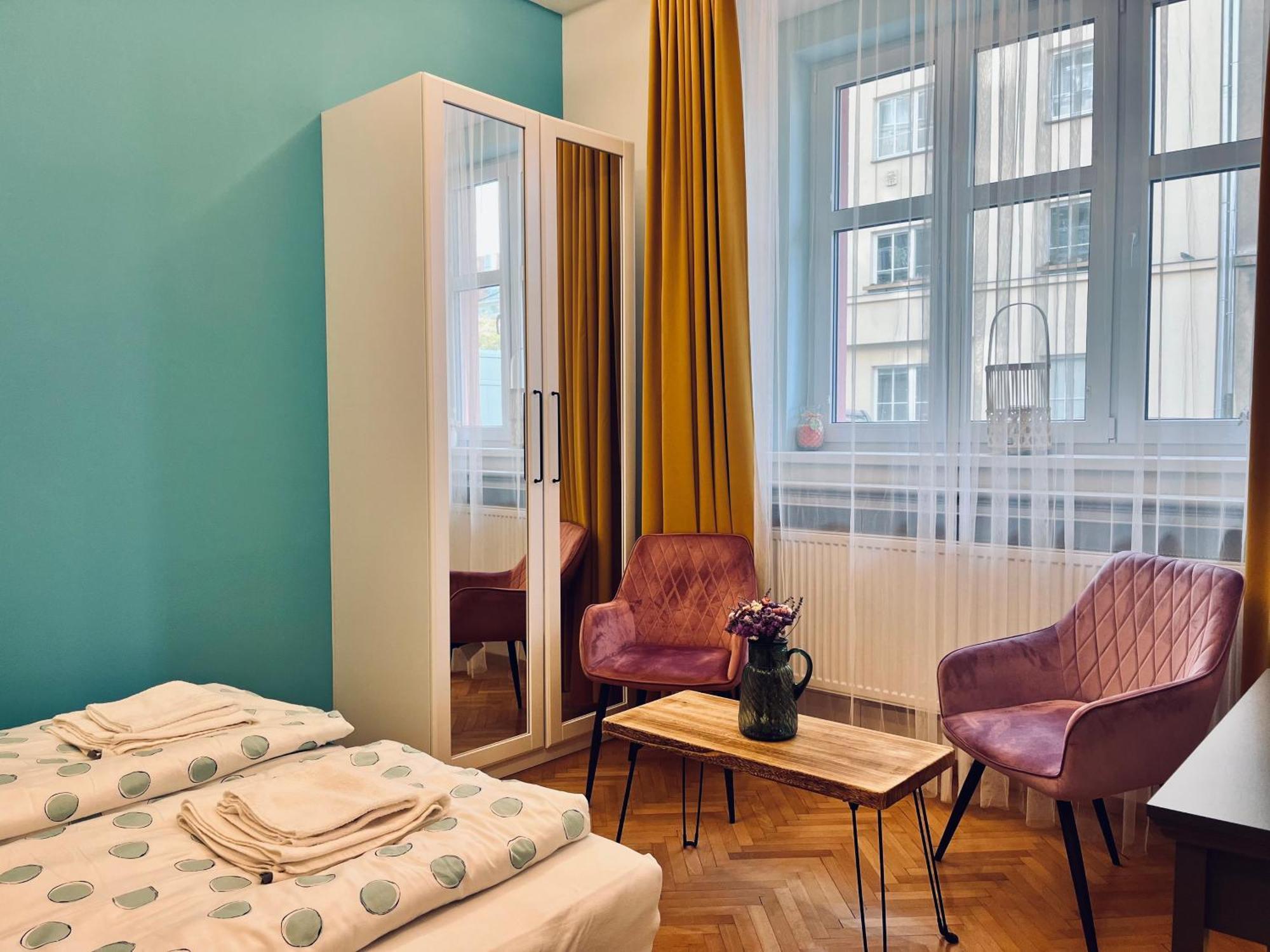 פראג Moderni Apartman Na Hluboke V Praze - Idealni Pro 4 מראה חיצוני תמונה